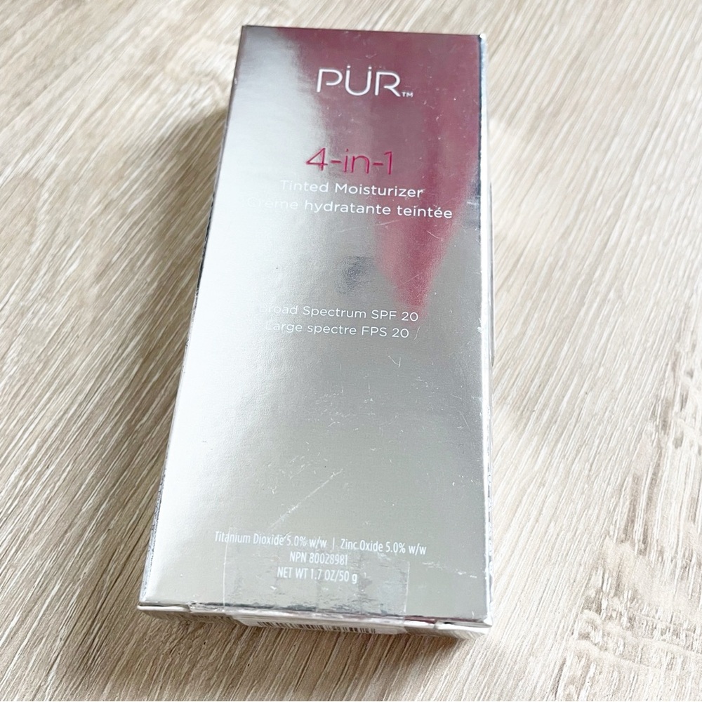 PUR Beauty 4-in-1 Tinted Moisturizer Broad Spectrum SPF 20 Sand TG7 Tan Golden